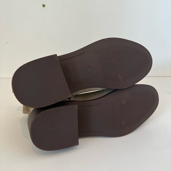 Steve Madden Darbie Suede Boots Size Taupe Dares 6.5 - Picture 6 of 11